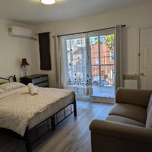 Comfy Close To Metro Monk Station With Self Check In Apartment Montreal