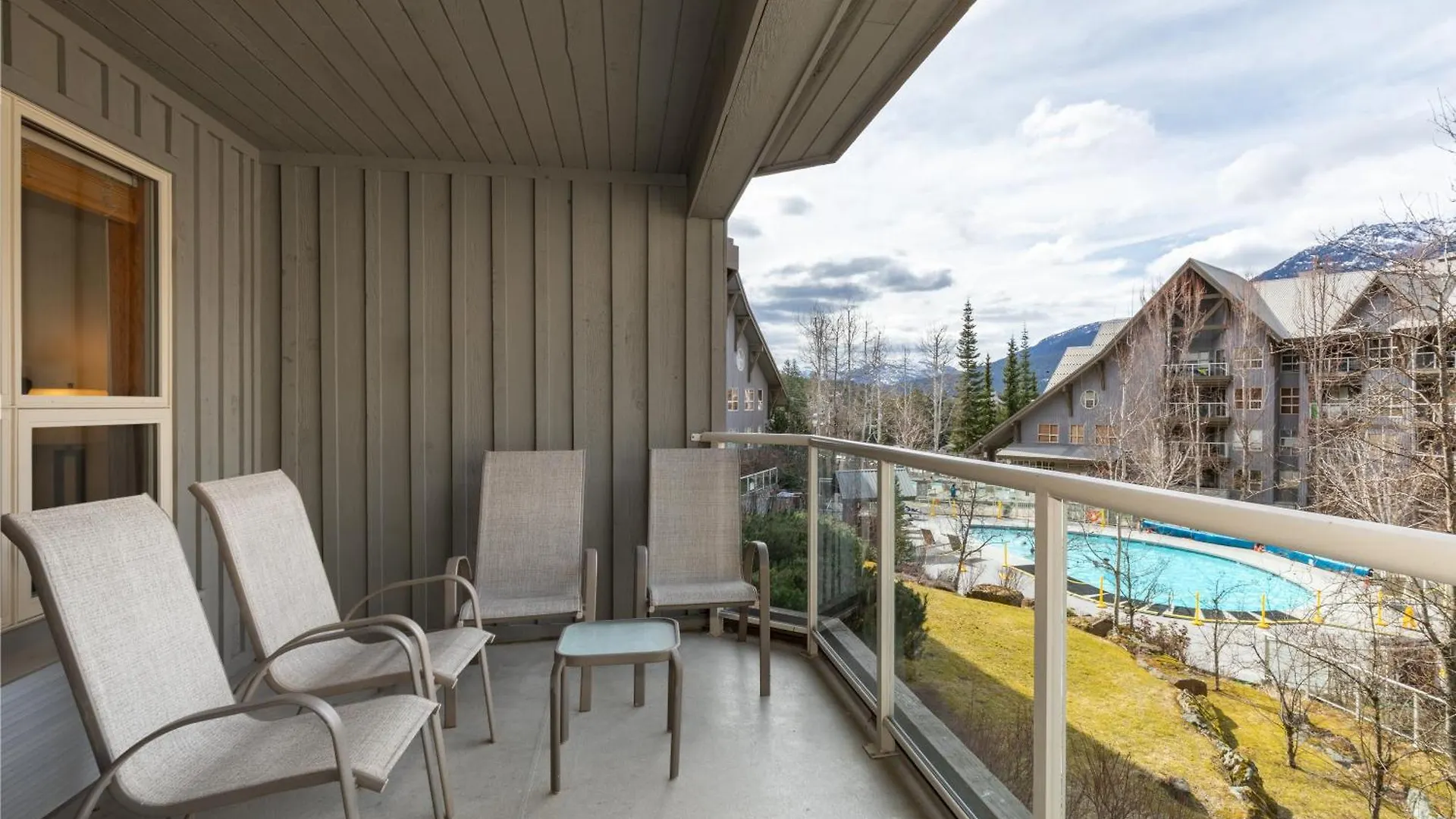 The Aspens By Whiski Jack Apartment Whistler